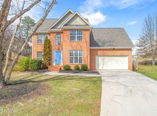 11005 Walnut Creek Ln, Knoxville, TN 37932