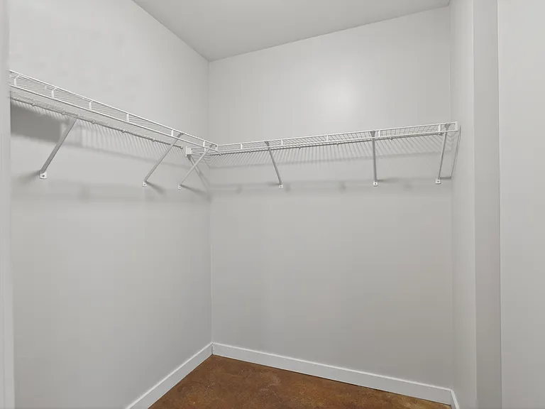 600 12th Ave S #525 — Photo 11