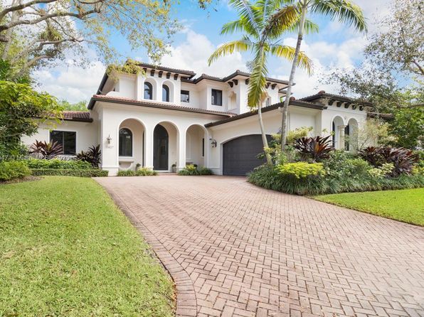 11407 Four Fillies Rd, Pinecrest, FL 33156