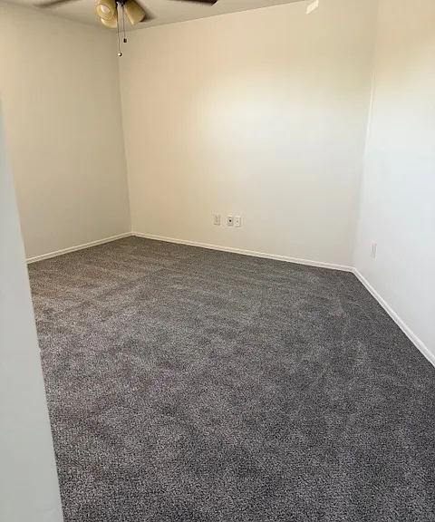 684 E Mayfield Dr — Photo 8