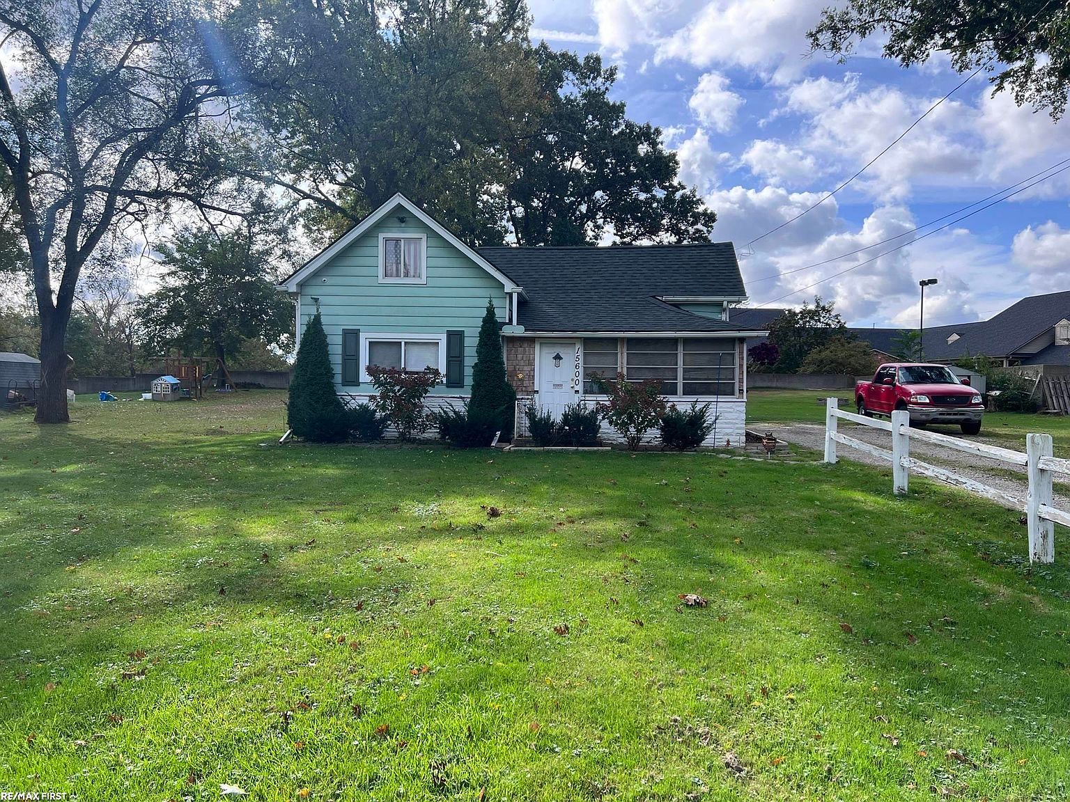 15600 Millar Rd, Clinton Township, MI 48036 Zillow