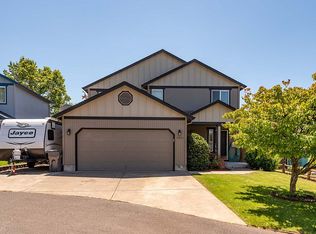 5975 Obsidian Ave, Springfield, OR 97478