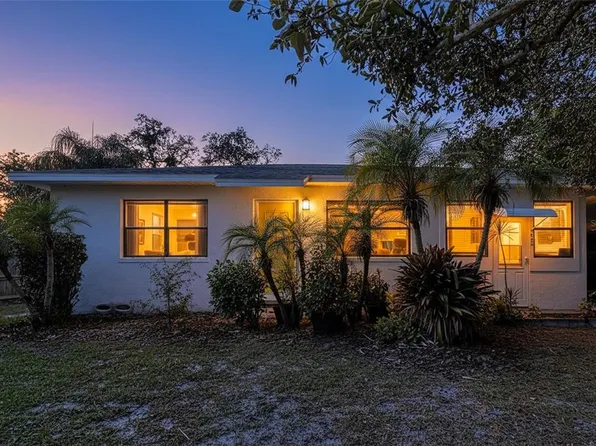 553 Jefferson St, Palm Harbor, FL 34683