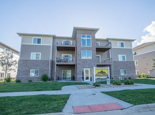 4526 Chadwick Rd UNIT 5, Cedar Falls, IA 50613