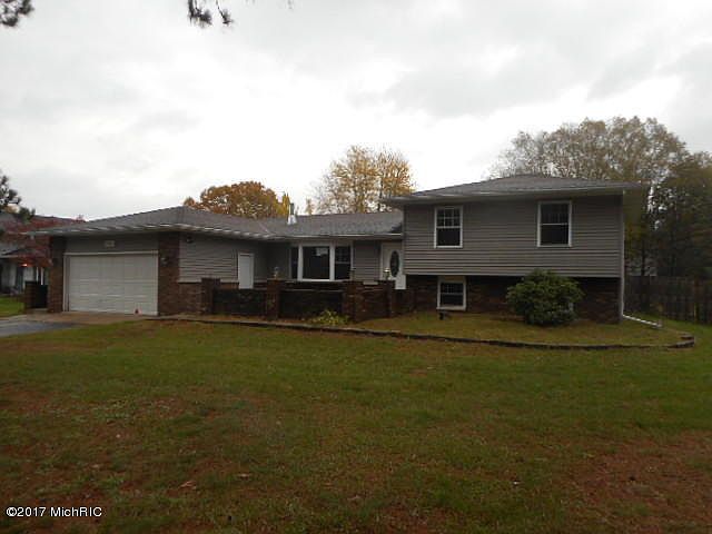 1st image of 59423 Whitewood Dr