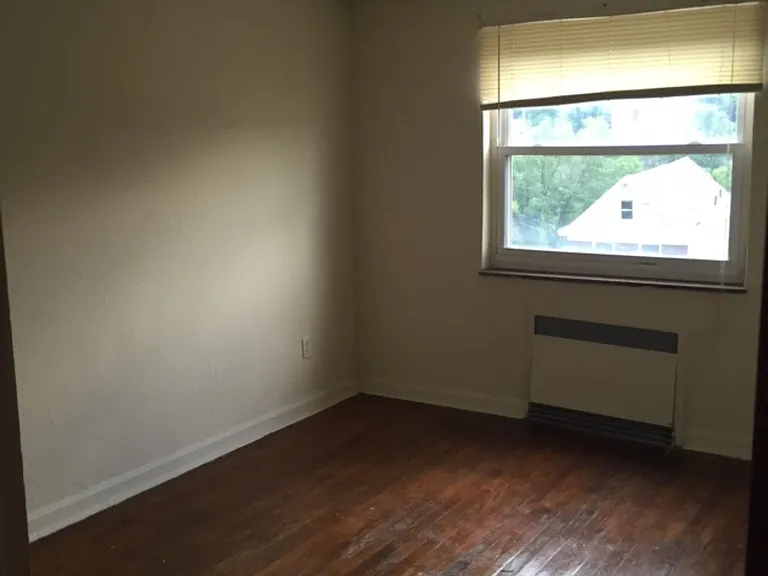 596 Lowell Ave — Photo 26