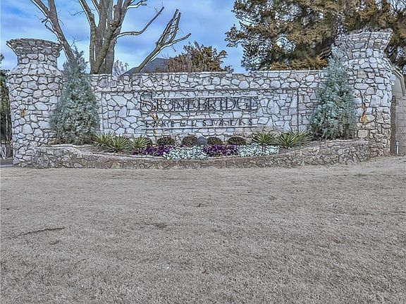 4th image of 9841 Stonebridge Dr