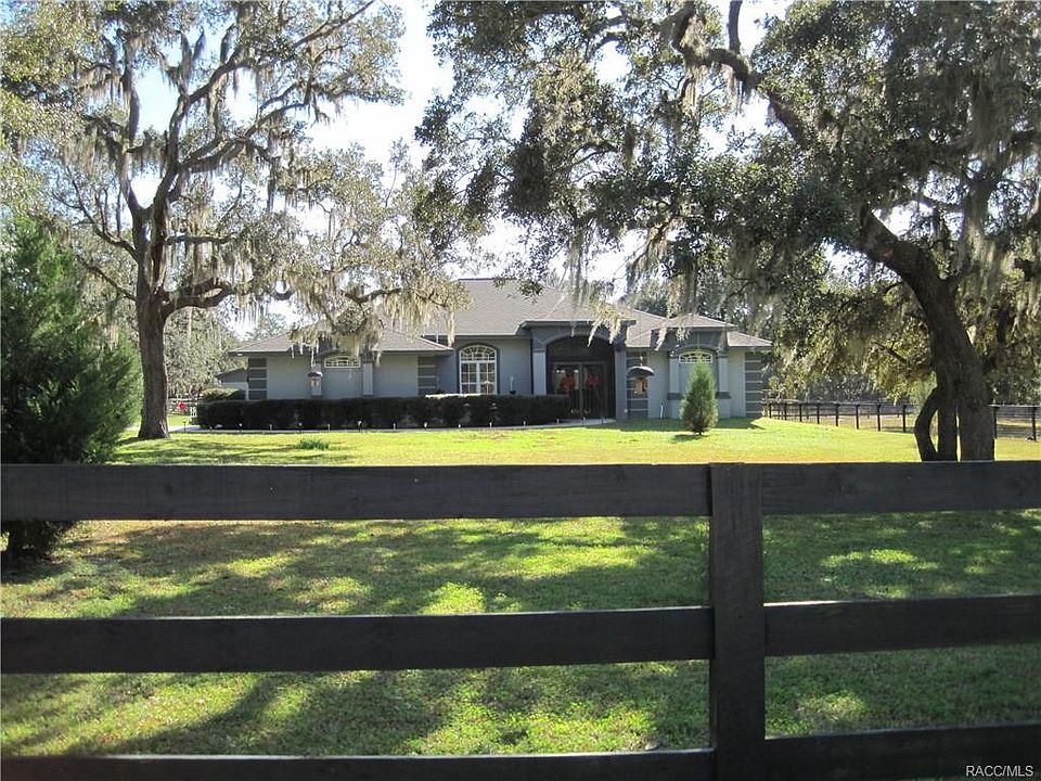 1st image of 4242 W Hacienda Dr