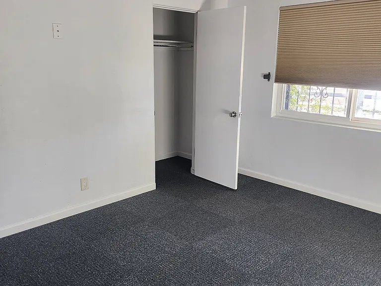 2514 Wyoming Blvd NE — Photo 20