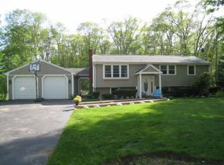 223 Woodland Dr, Hanover, MA 02339