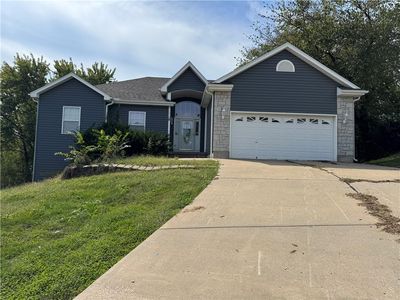 1219 SW Windcrest Ct, Grain Valley, MO, 64029