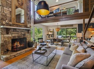 15 Elm Ct, Highlands, NC 28741
