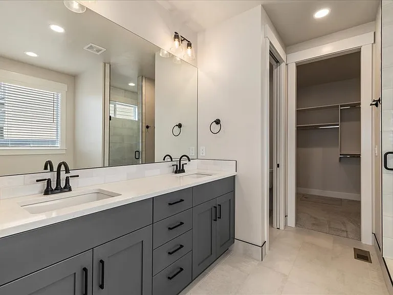 10273 Loneleaf Dr — Photo 23