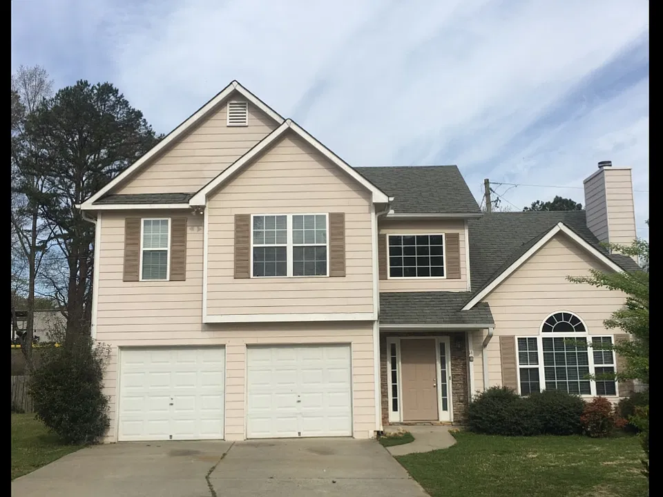 14 Freedom Dr