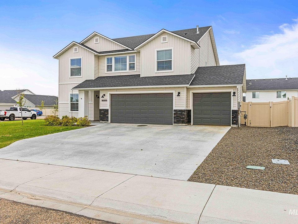 1st image of 16888 Courtney Way