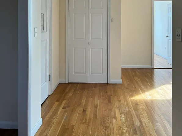 24-15 27th Street image 7 of 19