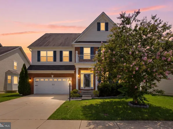 11163 Saint Christopher Dr, White Plains, MD 20695