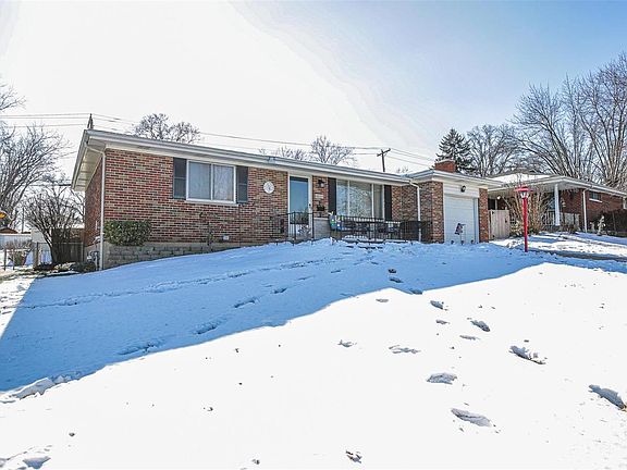 3rd image of 4638 Don Ron Dr