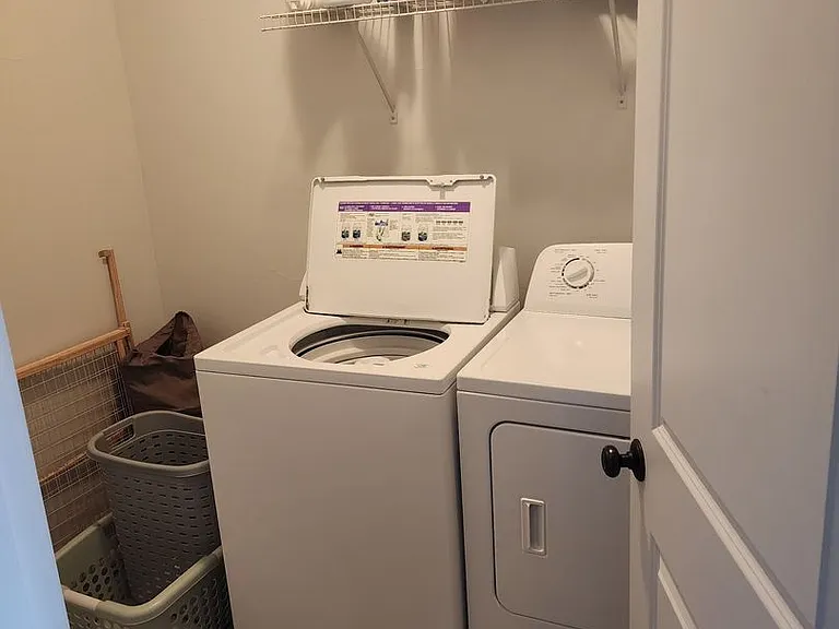 4376 Brookside Ln — Photo 10