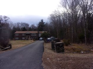 105 Abington Ave, Holbrook, MA 02343