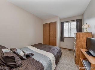 2674 Stanton Ct S, Aurora, IL 60502