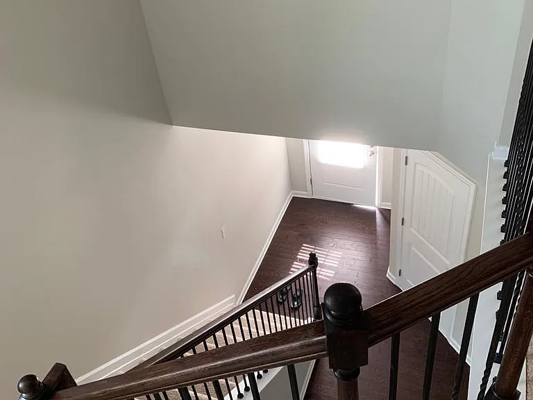 1214 Foxcroft Ln — Photo 6