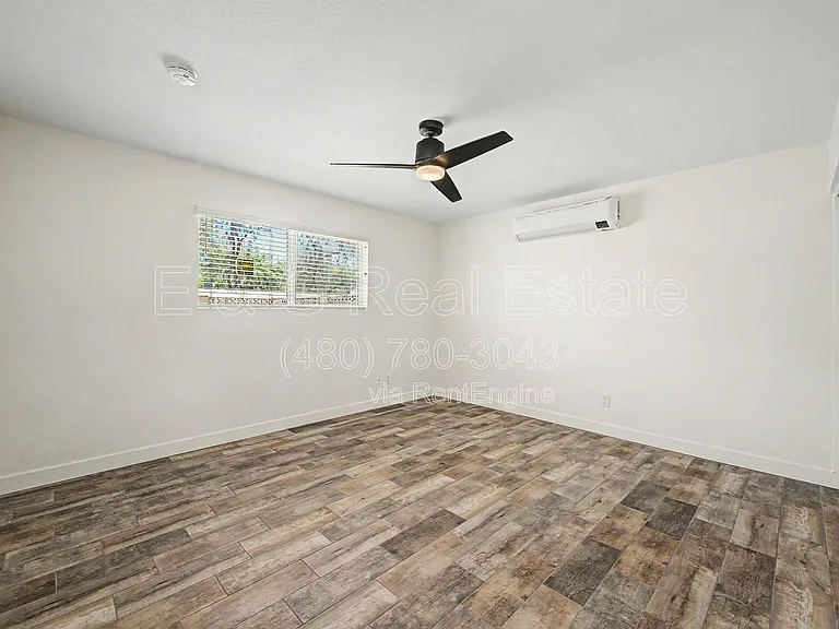 2174 E Palmcroft Dr — Photo 13