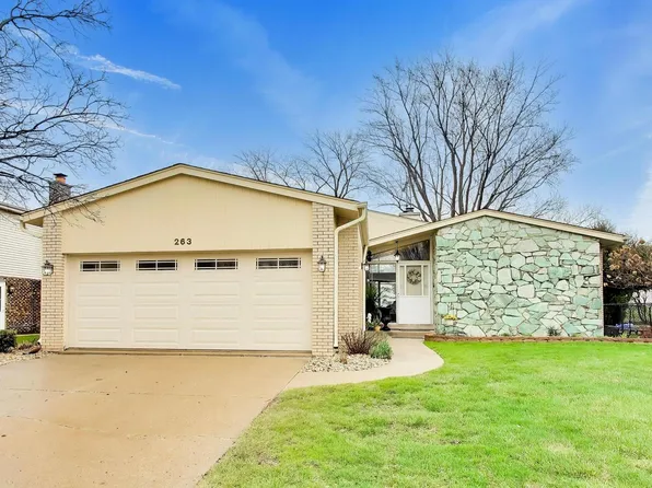 263 N Baynard Rd, Addison, IL 60101