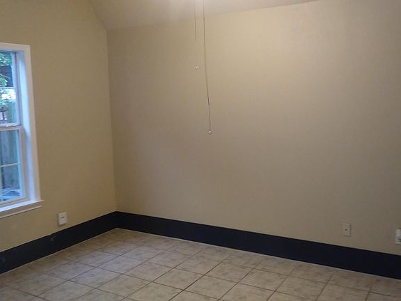 5th image of 12442 Warrenwood Dr