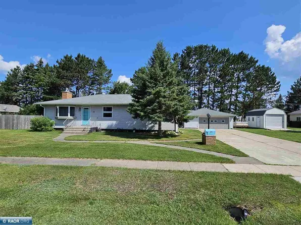 39 Aspen Ln, Babbitt, MN 55706