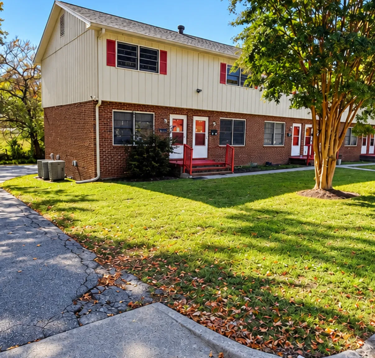 605 Culbreth Avenue - E — Photo 1