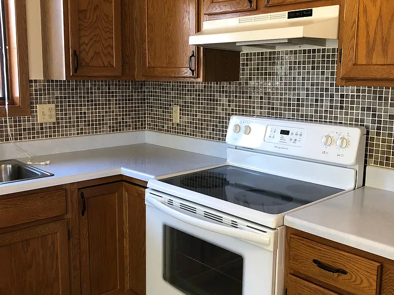 4913 W Kirkwood Cir #6 — Photo 2