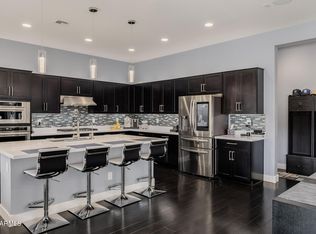 3527 E AUSTIN Drive, Gilbert, AZ 85296