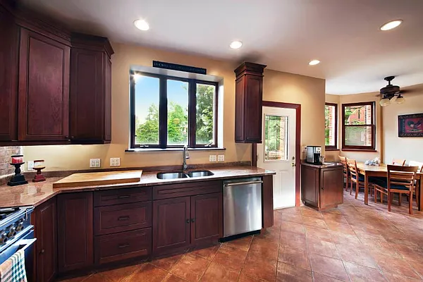 Sold by Town Residential | media 59