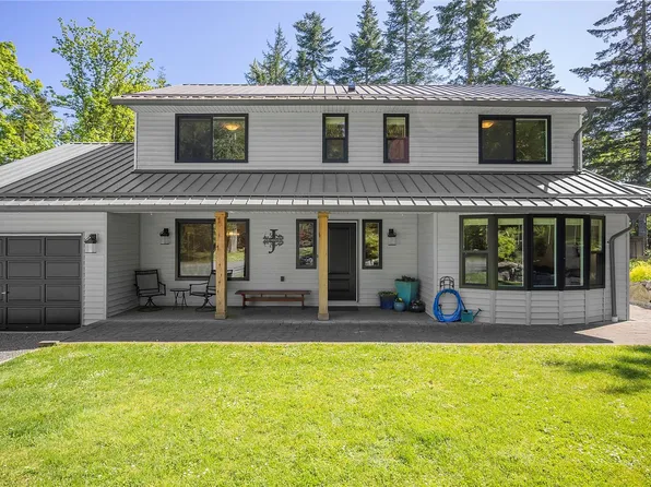 4299 Entrance Ave, Cowichan Valley, BC V9G 1M8