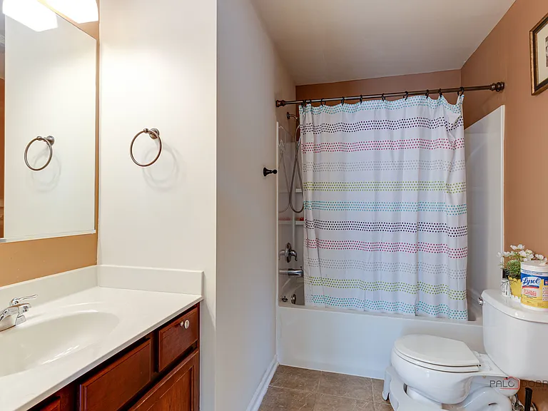 533 Plaza Pl — Photo 29