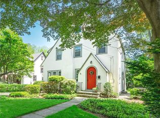 42 Hamilton Rd, Scarsdale, NY 10583