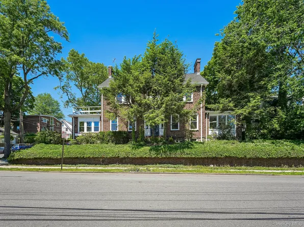 402 Westchester Avenue, Mount Vernon, NY 10552