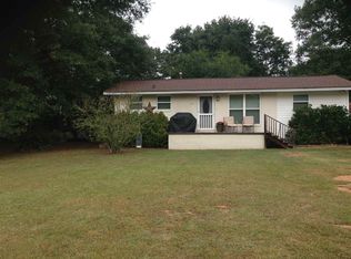 714 W Berkely St, Chesnee, SC 29323