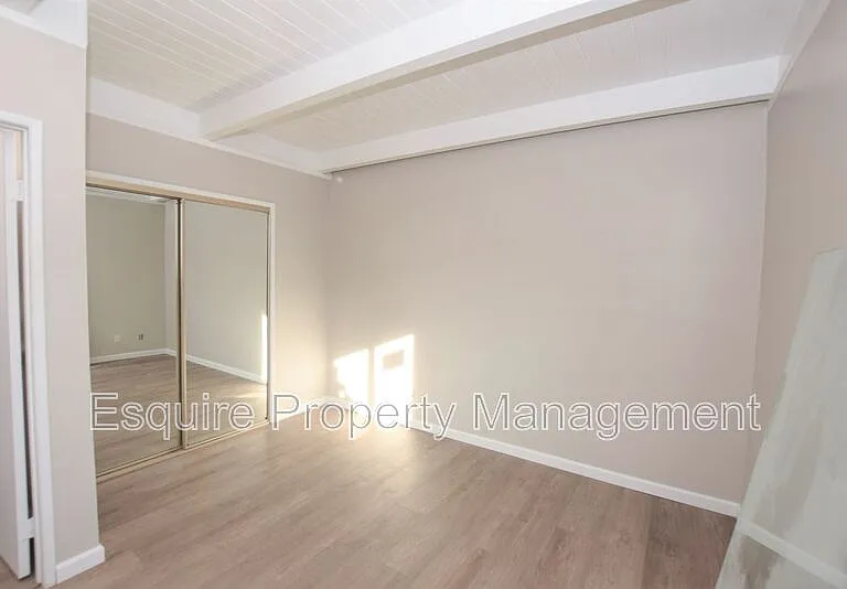 5510 Driftwood St #5 — Photo 7