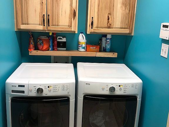 2nd image of 116 Herlil Cir