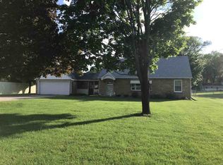 11244 Main St, Roscoe, IL 61073