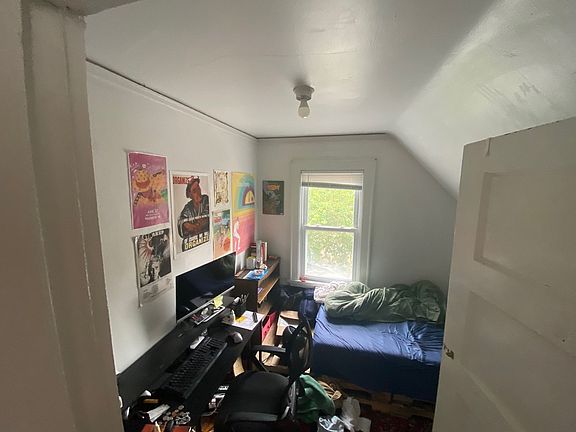 Upper Smallest Room
