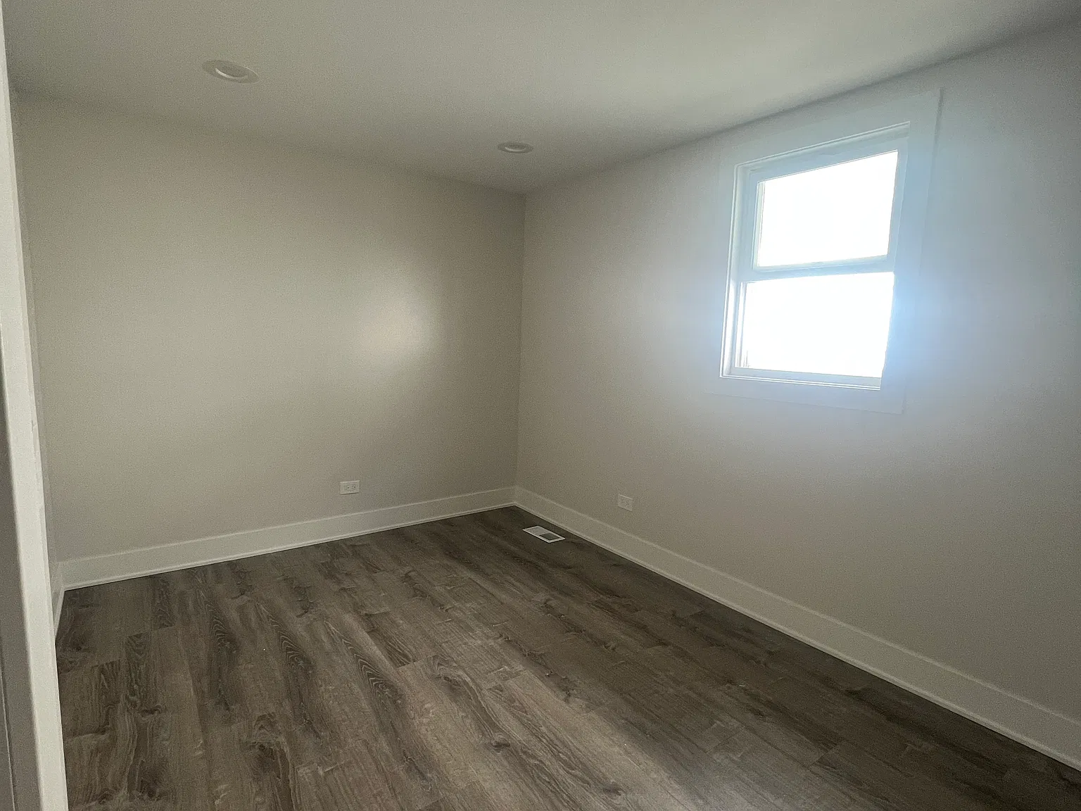 3 bed, $2,495 — Photo 3