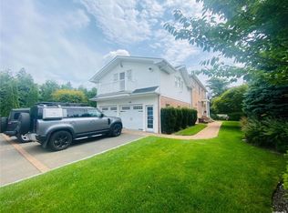 110 Jefferson Blvd, Atlantic Beach, NY 11509