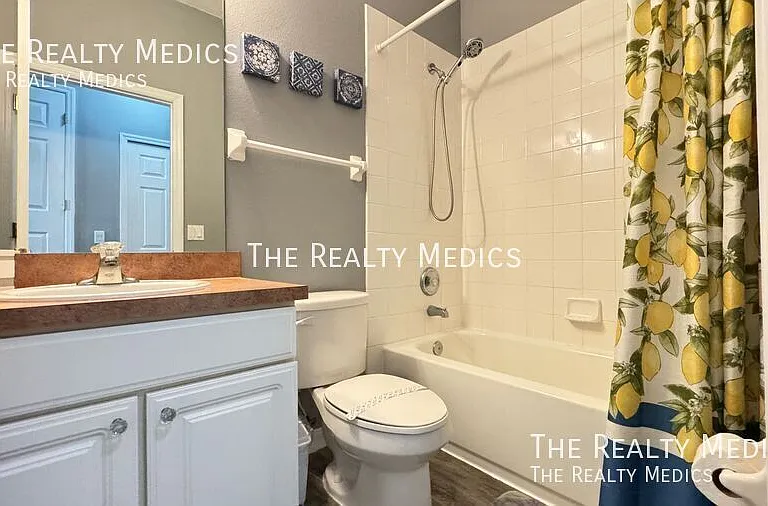 4802 Cumbrian Lakes Dr — Photo 54