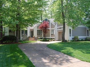 2412 Windy Pines Bnd, Virginia Beach, VA 23456