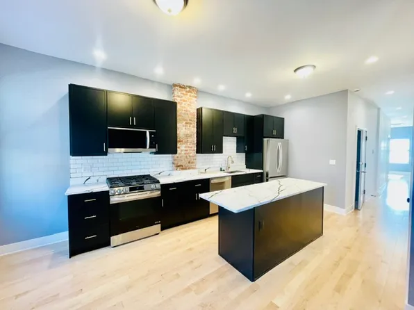 301 North St #5, Boston, MA 02113