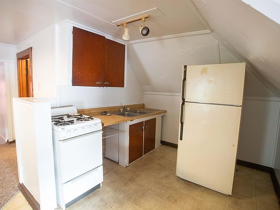 5th image of 606 Oliver Ave