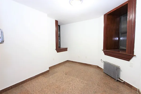 Rented by Dynamik Realty | media 4